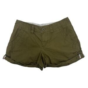 Nike Women’s Green Rolled Cuff Shorts With Pockets Size 4